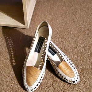 Stuart Weitzman Kitten Heel flats